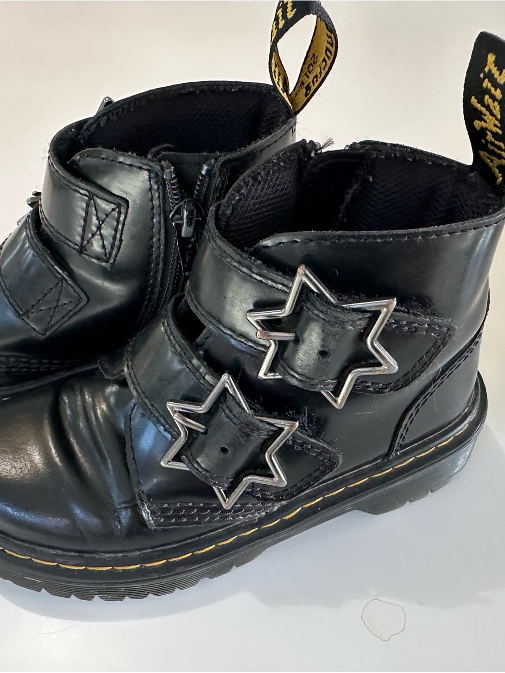 Dr. Martens Kids Black Leather Star Buckle Ankle Boots